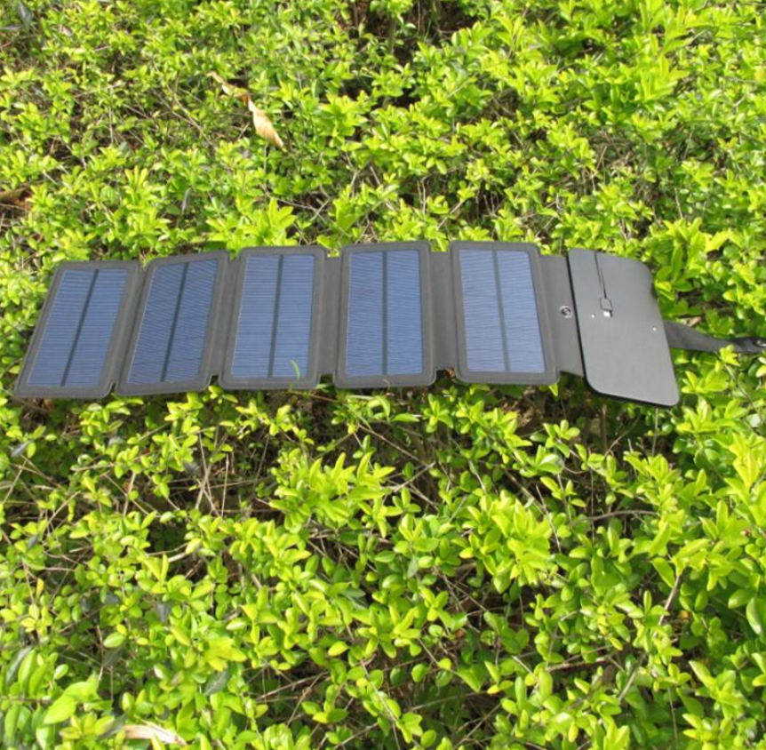 Outdoor 8W folding solar charger Direct charging collapsible solar package Off-road emergency mobile power supply - Thumbnail 5
