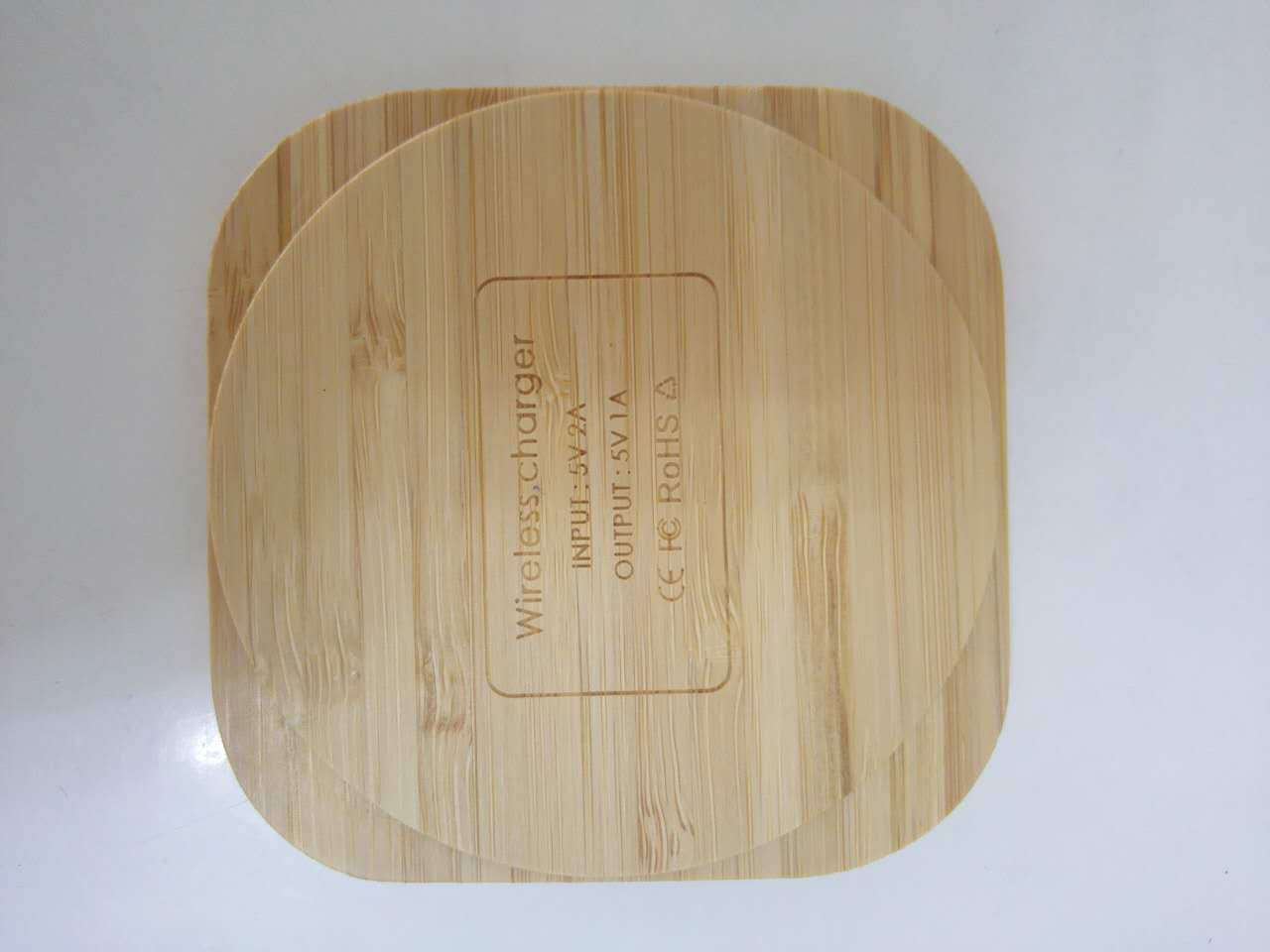 Wooden Bamboo 5W Wireless Charger - Thumbnail 2
