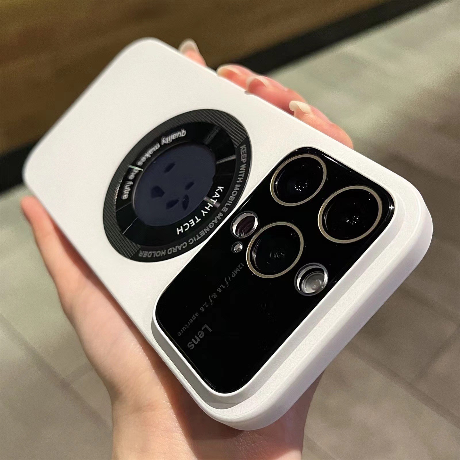 Magnetic Suction Large Window Protector Phone Case - Thumbnail 7